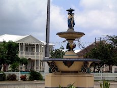 St Kitts heritage sites photos - The fountain in Independence Square in downtown Basseterre St Kitts